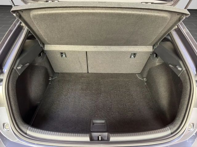 Volkswagen Taigo 1.0 TSI DSG R-Line