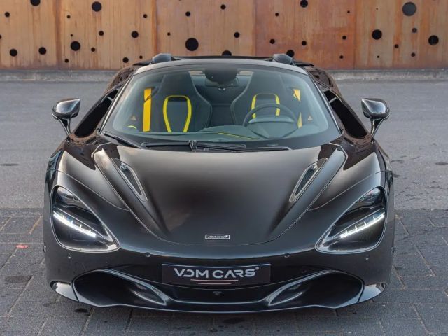 McLaren 720S Spider