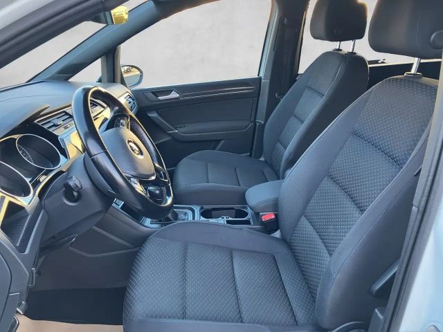 Volkswagen Touran ACT DSG