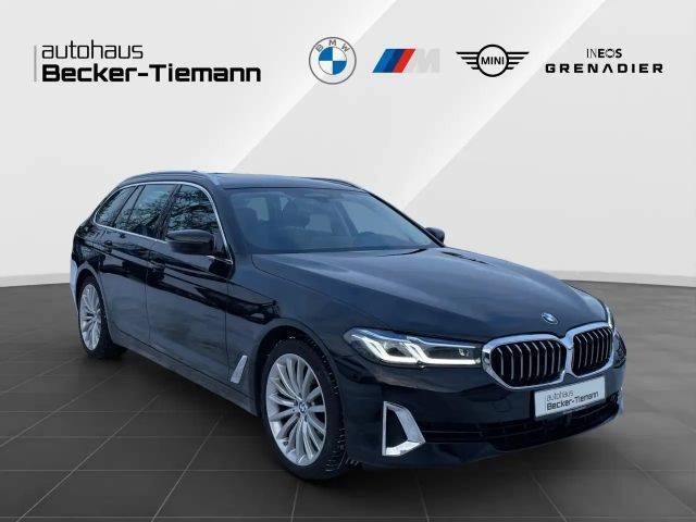 BMW 520 520d Luxury Line Touring