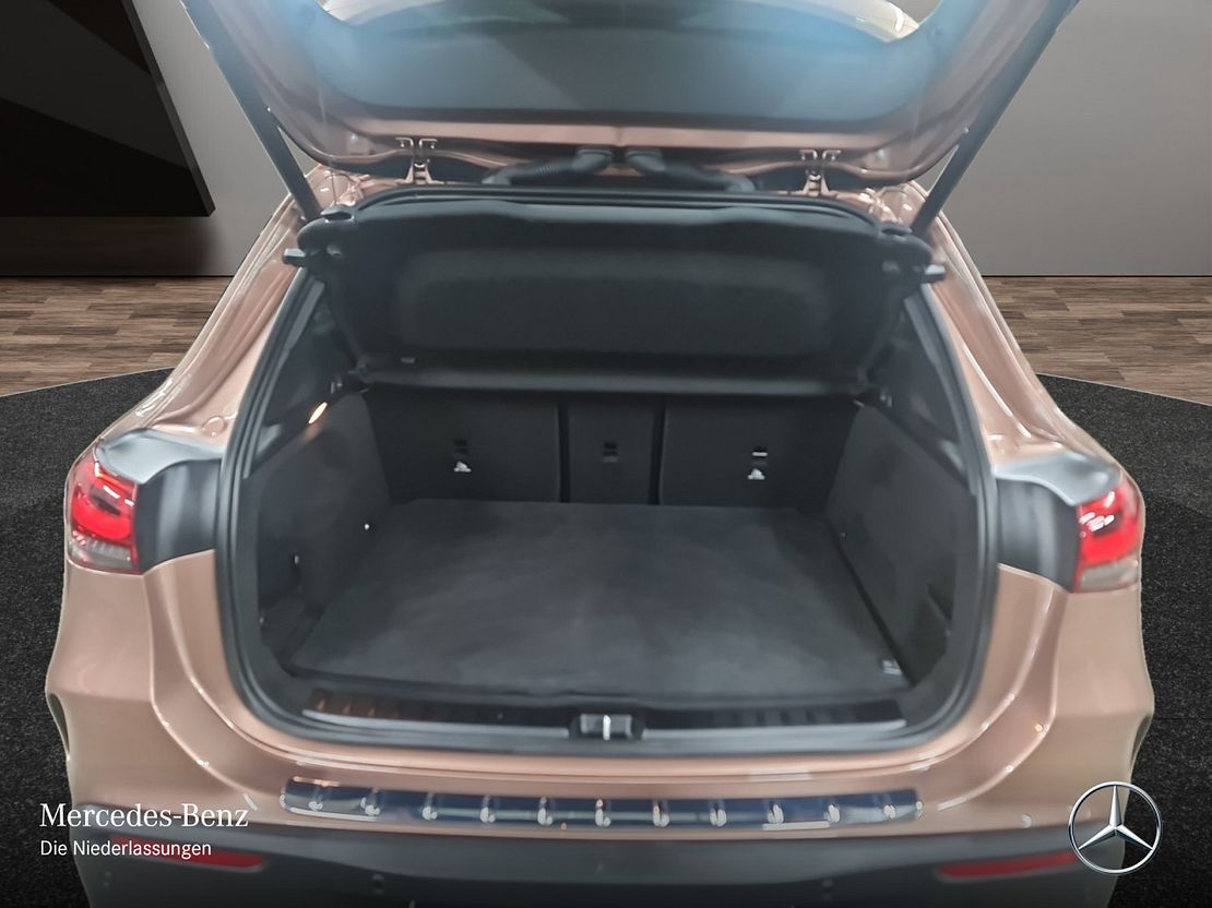 Mercedes-Benz EQA 300 4MATIC