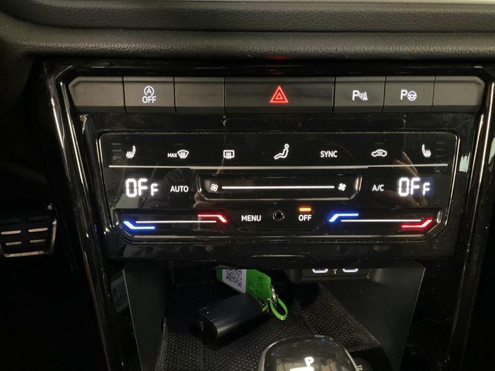 Volkswagen T-Roc 1.5 TSI DSG R-Line