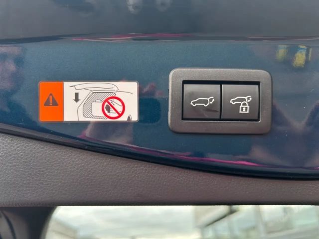 Toyota C-HR Hybride Team D