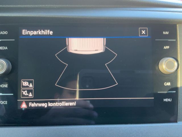 Volkswagen Caravelle 2.0 TDI DSG Lang T6