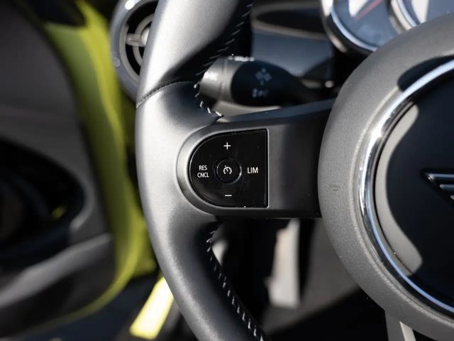 MINI Cooper Cabrio Classic Trim FACEL. LED NAVI