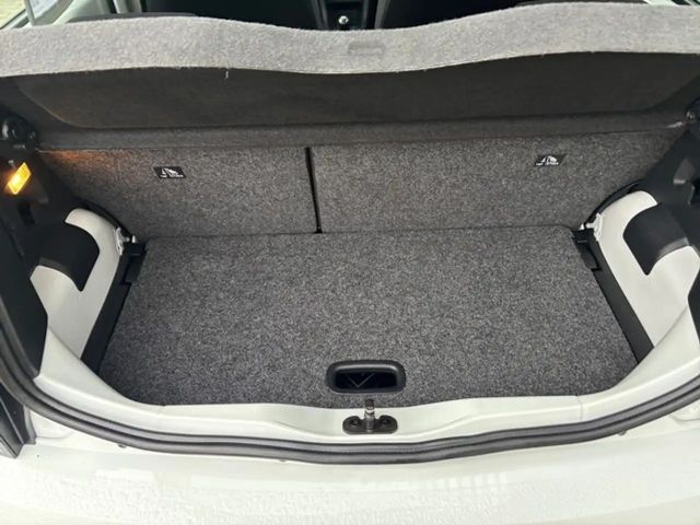 Volkswagen up! 1.0 TEMPOMAT+KAMERA+SITZHZG+++