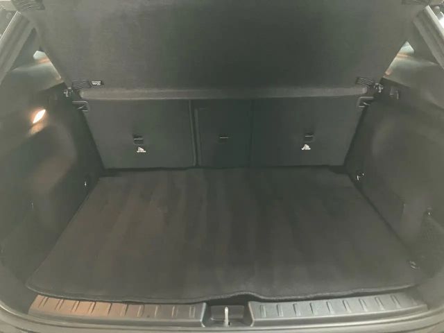 Mercedes-Benz GLA 250 4MATIC AMG Line