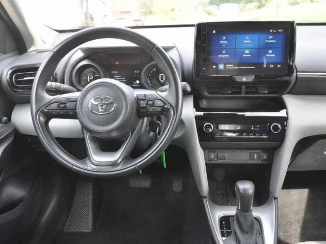 Toyota Yaris Cross Business Hybride