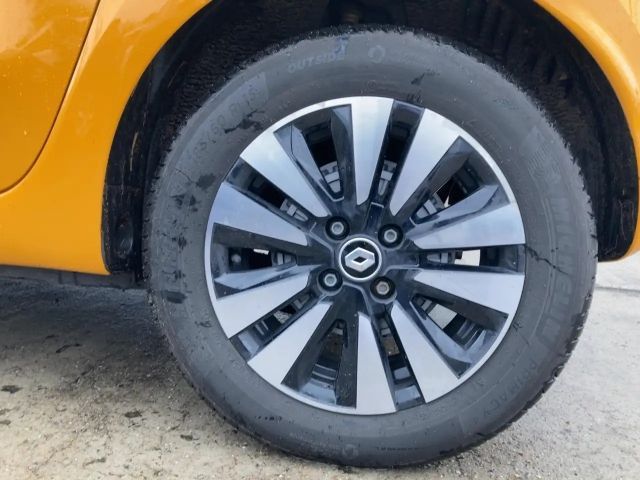 Renault Twingo E-Tech Techno