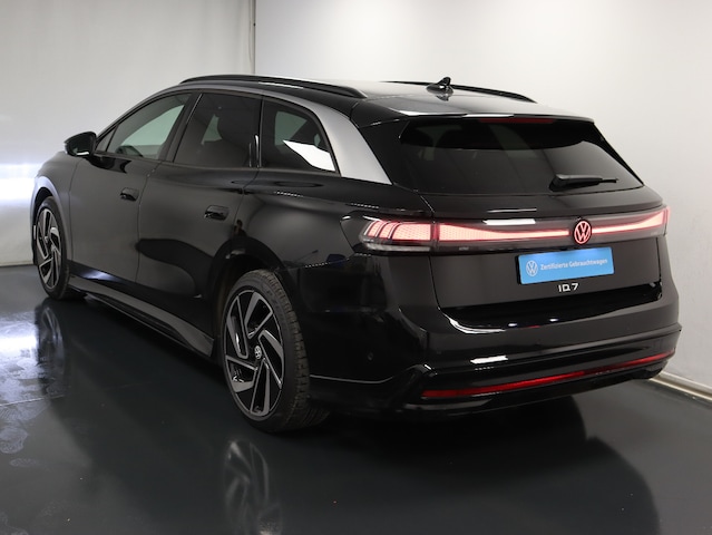 Volkswagen ID.7 IQ.Drive Tourer