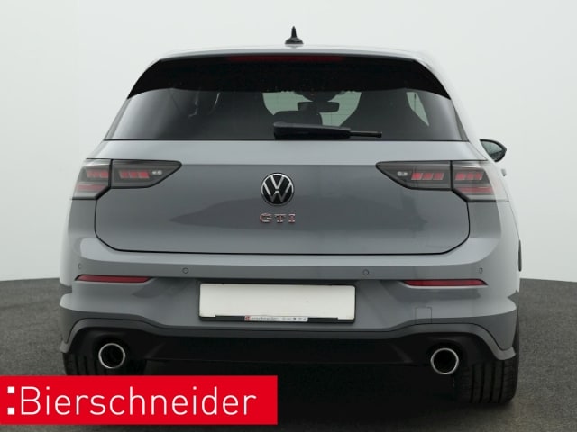 Volkswagen Golf 2.0 TSI
