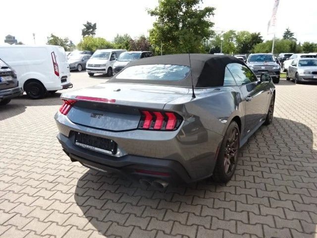 Ford Mustang Convertible GT 5.0 V8