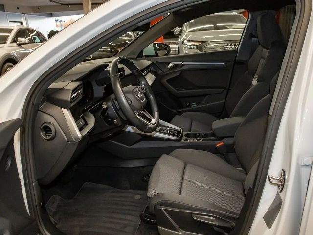 Audi A3 40 TFSI Hybride Sedan