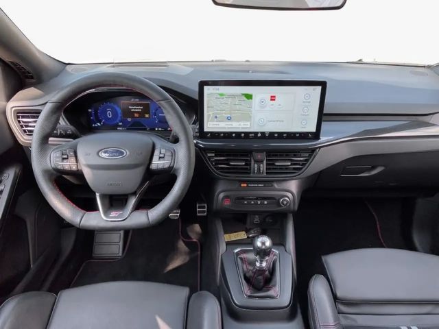Ford Focus ST Line