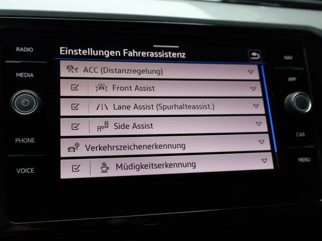 Volkswagen Passat Business Variant