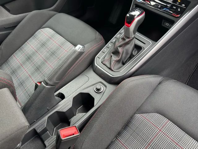 Volkswagen Polo 2.0 TSI DSG GTI
