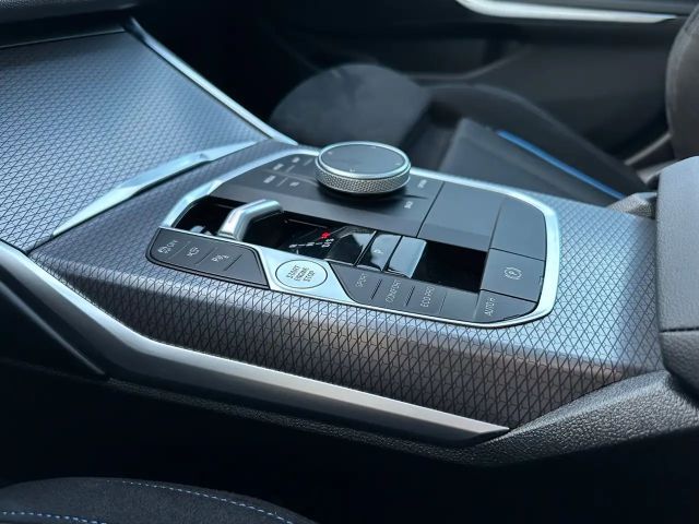 BMW 320 320d M-Sport Sedan