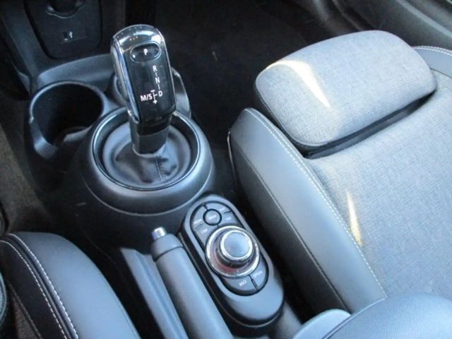 MINI Cooper Cooper Classic Trim Aut/NAVI/LED/PA/Sportsitze