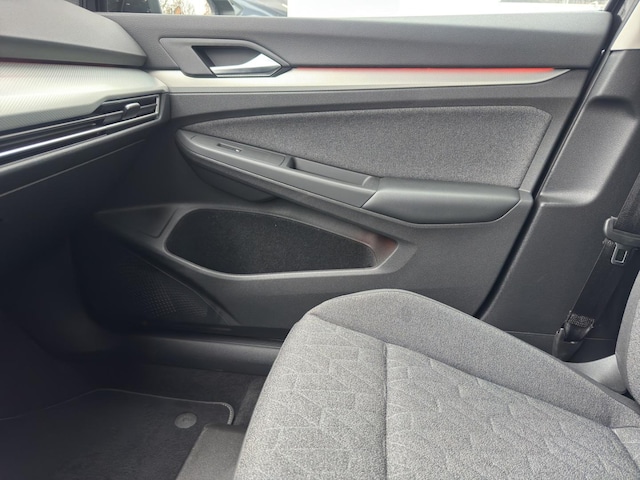 Volkswagen Golf 1.5 eTSI DSG Move