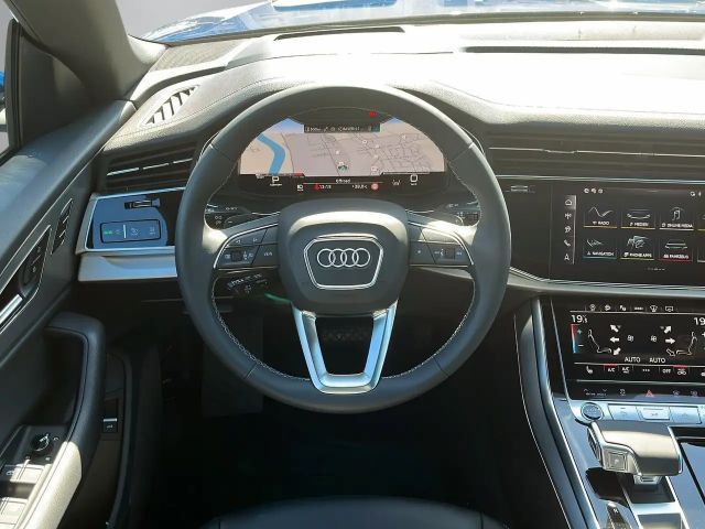 Audi Q8 55 TFSI S-Line