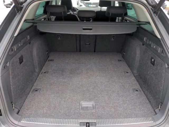 Skoda Superb 2.0 TDI Combi Style Style