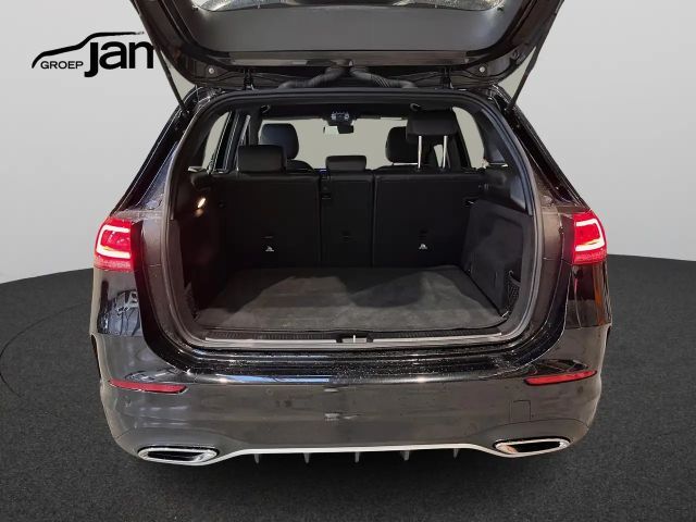 Mercedes-Benz B 180 AMG Line