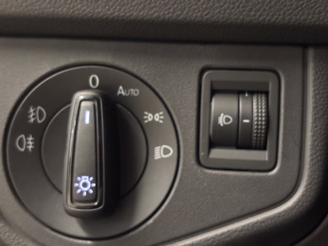 Volkswagen Polo 1.0 +KLIMA+SITZHEIZUNG+LM