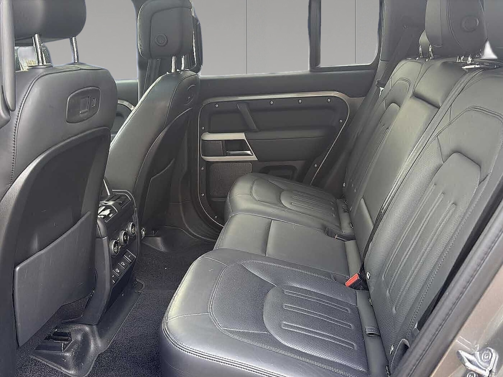 Land Rover Defender 110 HSE