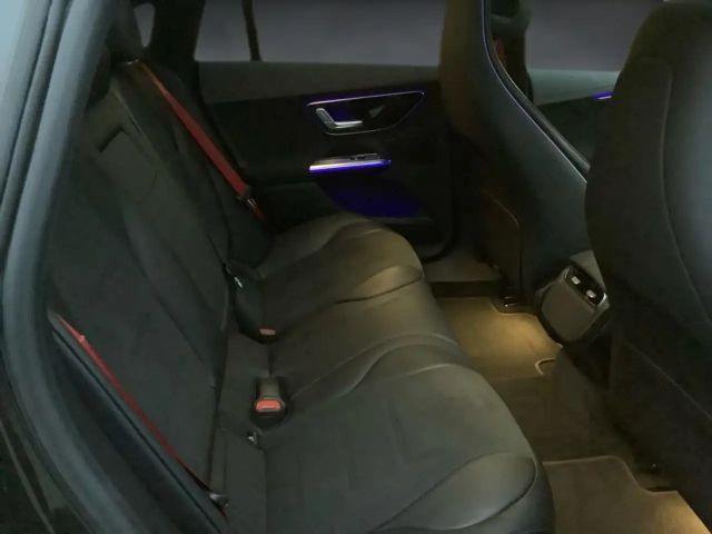 Mercedes-Benz EQE 300 AMG Line Sedan