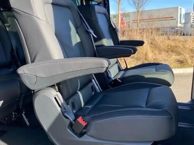 Mercedes-Benz V 300 4MATIC AVANTGARDE V 300 d