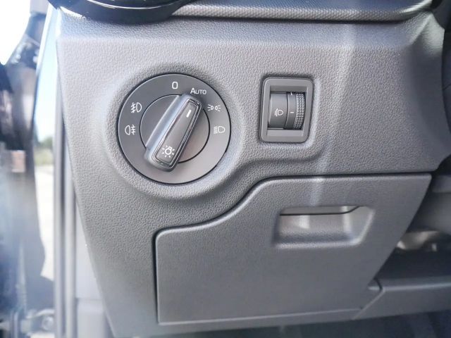 Skoda Fabia Essence 1,0, € 15.490 ,- inkl. Porsche Bank Bon...