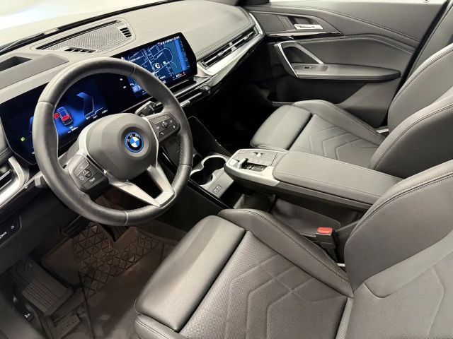 BMW iX1 xDrive30