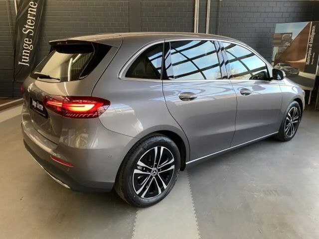 Mercedes-Benz B 180 Progressive