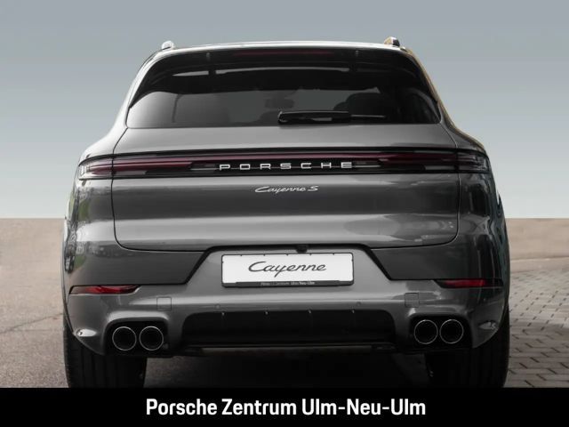 Porsche Cayenne E-Hybrid S