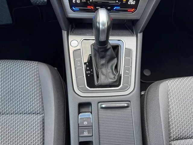 Volkswagen Passat 1.5 TSI DSG Variant