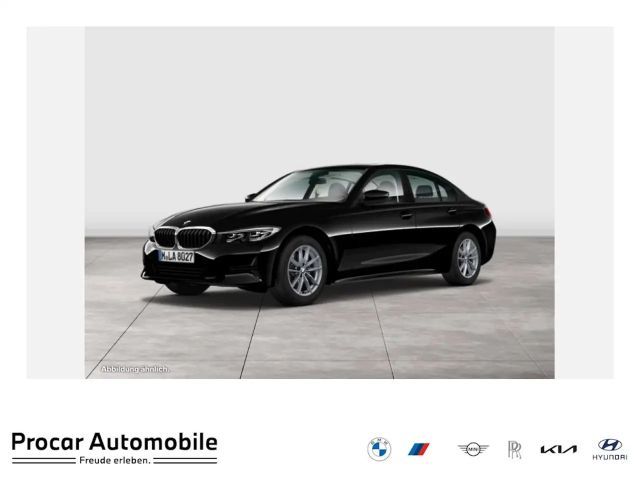 BMW 320 320i Advantage pakket Sedan xDrive