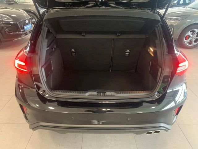 Ford Focus EcoBoost ST Line