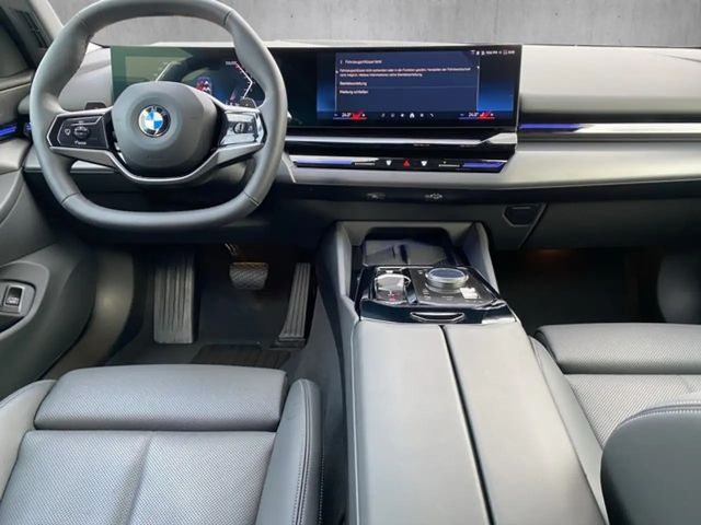 BMW 520 520i Sedan