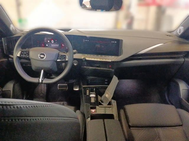 Opel Astra Sports Tourer Ultimate