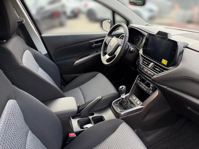 Suzuki S-Cross Hybrid