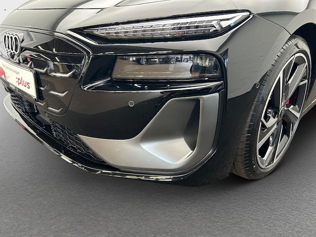 Audi A6 e-tron Avant Quattro