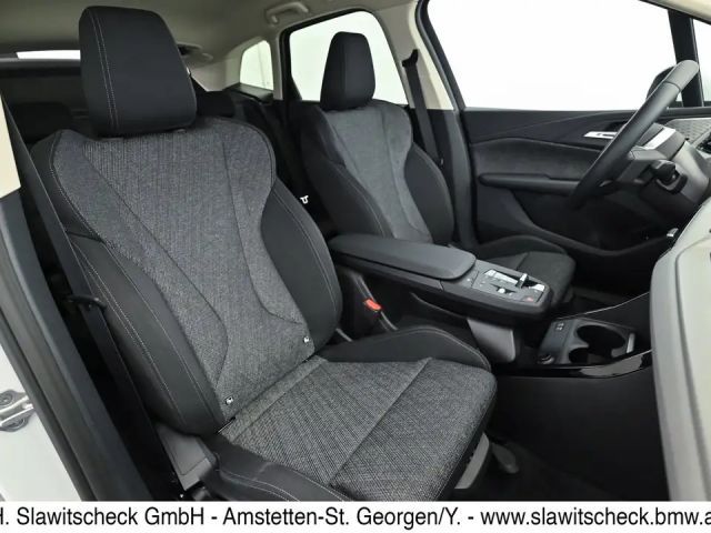 BMW 218 218d Active Tourer Sedan