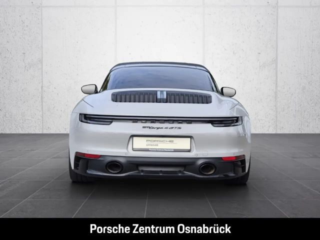 Porsche 992 4 Coupé GTS Targa