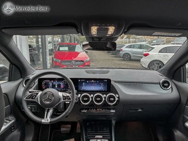 Mercedes-Benz GLA 180 Progressive