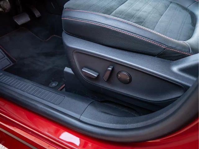 Ford Kuga Plug in Hybrid ST Line X