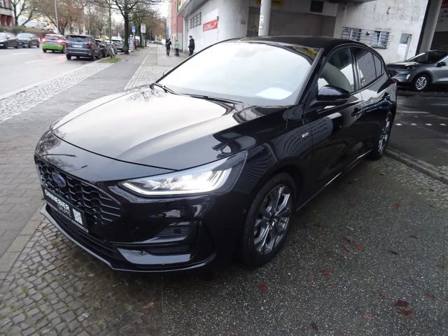 Ford Focus ST Line