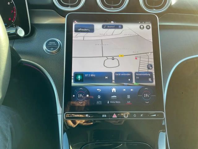 Mercedes-Benz C 180 AVANTGARDE Sedan