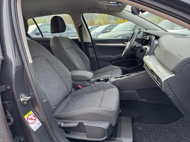 Volkswagen Golf DSG Golf VIII Life