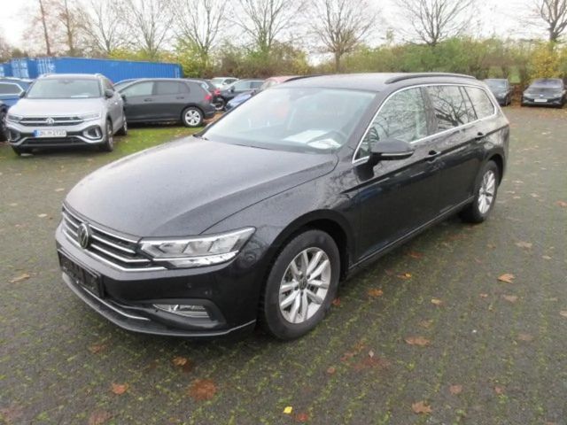 Volkswagen Passat 1.5 TSI DSG Variant