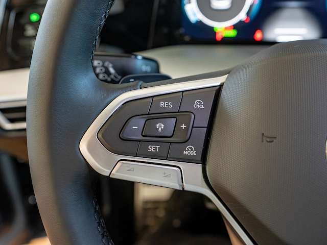 Volkswagen Golf 1.5 eTSI Golf VIII Variant